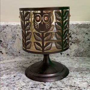 Candle holder